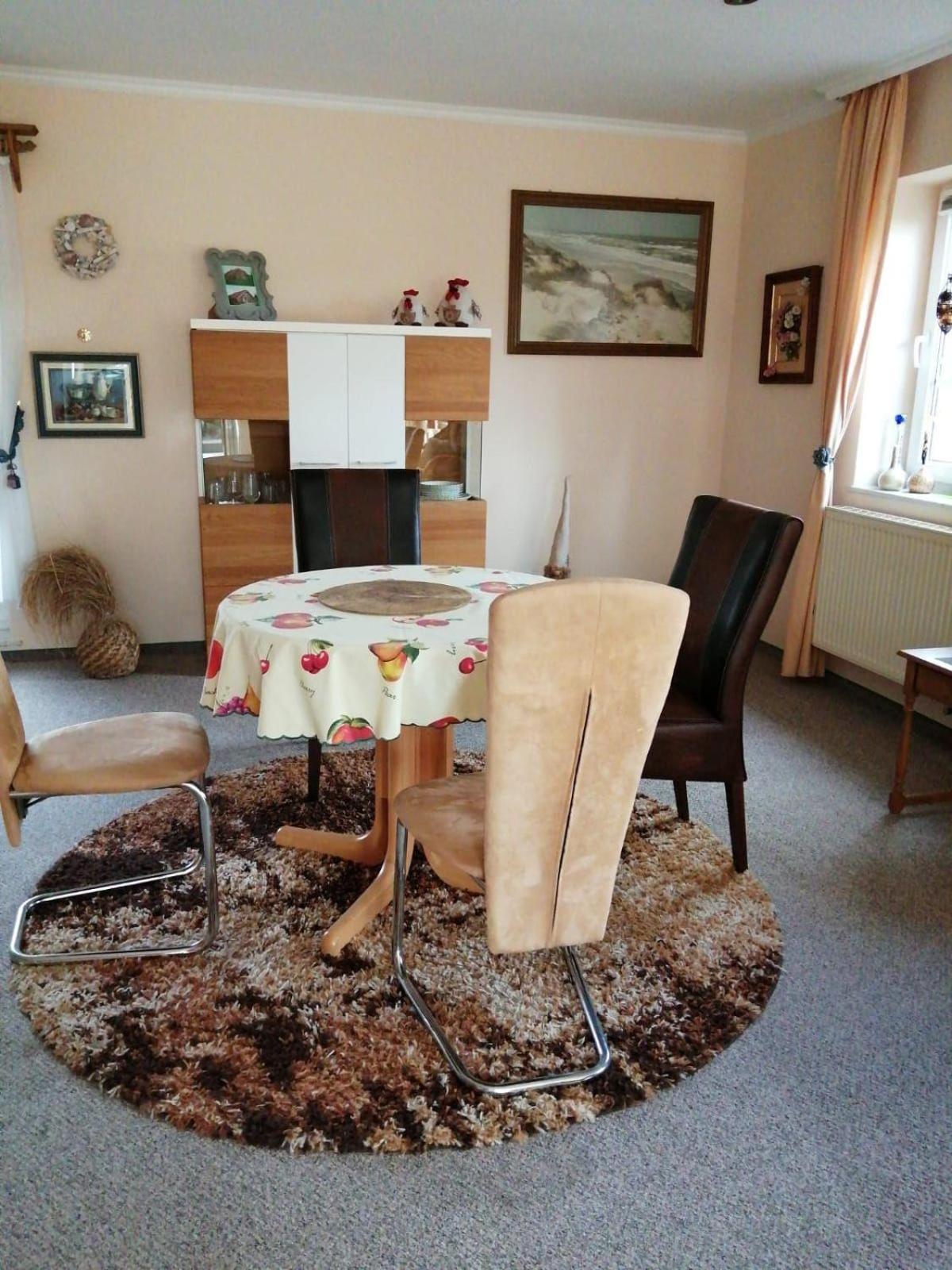 Haus-Schiffer-Ferienwohnung-Lilli Rhauderfehn Buitenkant foto